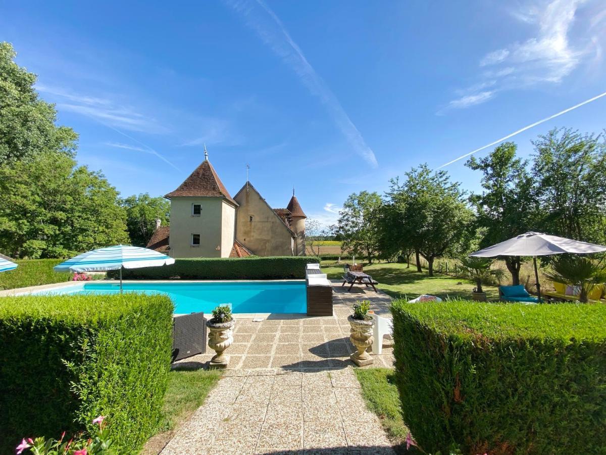 Le Petit Chateau De Sainte Colombe Bouges-le-Chateau Kültér fotó