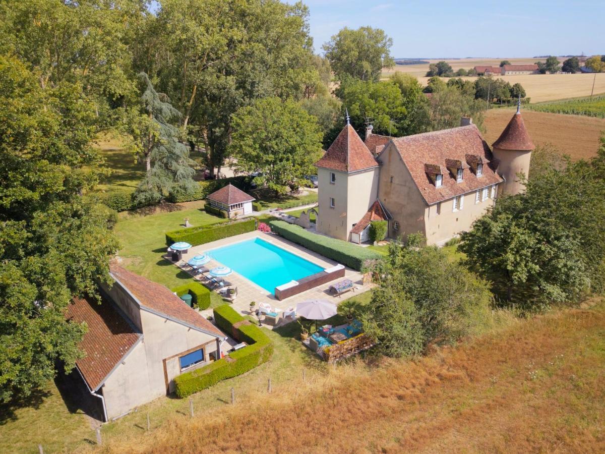 Le Petit Chateau De Sainte Colombe Bouges-le-Chateau Kültér fotó